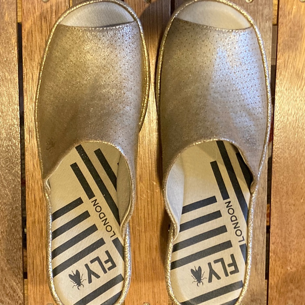 Fly London Javi Luna 39 New in Box Last call 5/31